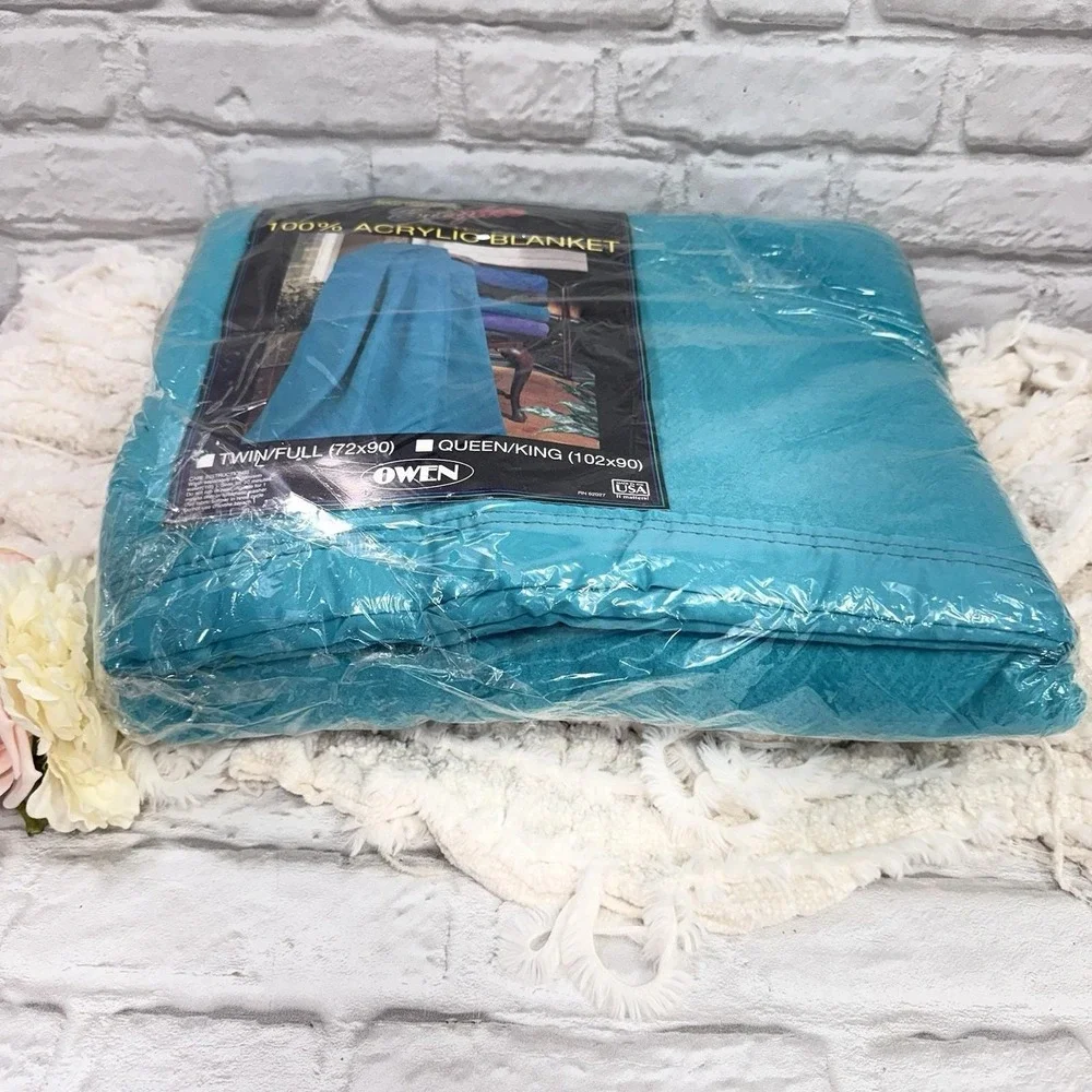Vtg Owen Twin / Full Size Acrylic Blanket Imperial Brights Soft Fuzzy Teal 80's